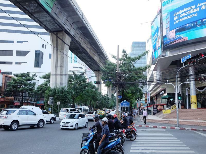 Hom Hostel & Cooking Club Bangkok Exteriér fotografie
